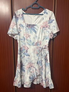 (Category: ) located in . Submitted by clothesxtings (Listing ID 1306669774, Image 1). Description: .