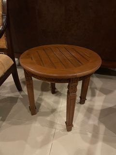 (Category: ) located in . Submitted by wardrobe25 (Listing ID 1306538934, Image 1). Description: .