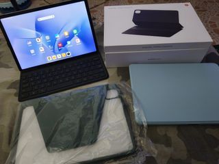Xiaomi Pad 5 with orig xiaomi keyboard and cases 256gb
