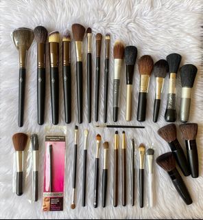 30 pcs branded makeup brushes