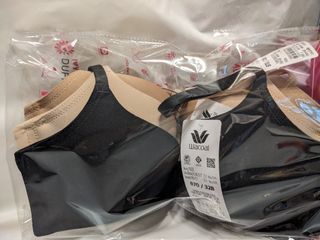 （分類：）位於 。 由 tttt_ 提交（商品編號 1309809588，圖片 1）。簡介： 。