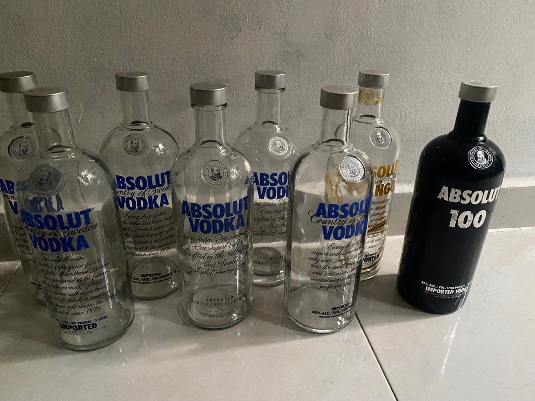 Vodka Empty Absolut vodka empty bottle, Hobbies & Toys, Memorabilia & Collectibles ...