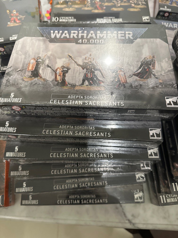 Warhammer 40K - Adepta Sororitas: Canoness with Jump Pack - Games Workshop