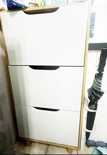 Aesthetic shoe cabinet