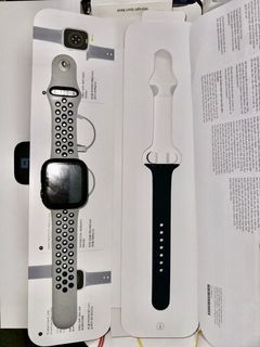 Apple Watch SE GPS Aluminum 40mm (2nd Gen)