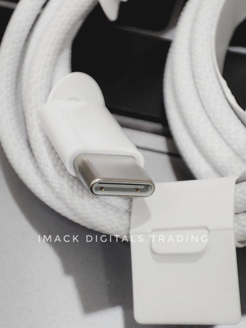 (UNISED) APPLE WOVEN TYPE C TO C CABLE (Category: Chargers & Cables) located in Taguig. Submitted by imackdigitalstrading (Listing ID 1309893856, Image 2). Description: Compatibility iPhone Models iPhone 15 Pro iPhone 15 Pro Max iPhone 15 iPhone 15 Plus iPad Models iPad Pro 13-inch (M4) iPad Pro 12.9-inch (6th generation) iPad Pro 12.9-inch (5th generation) iPad Pro 12.9-inch (4th generation) iPad Pro 12.9-inch (3rd generation) iPad Pro 11-inch (