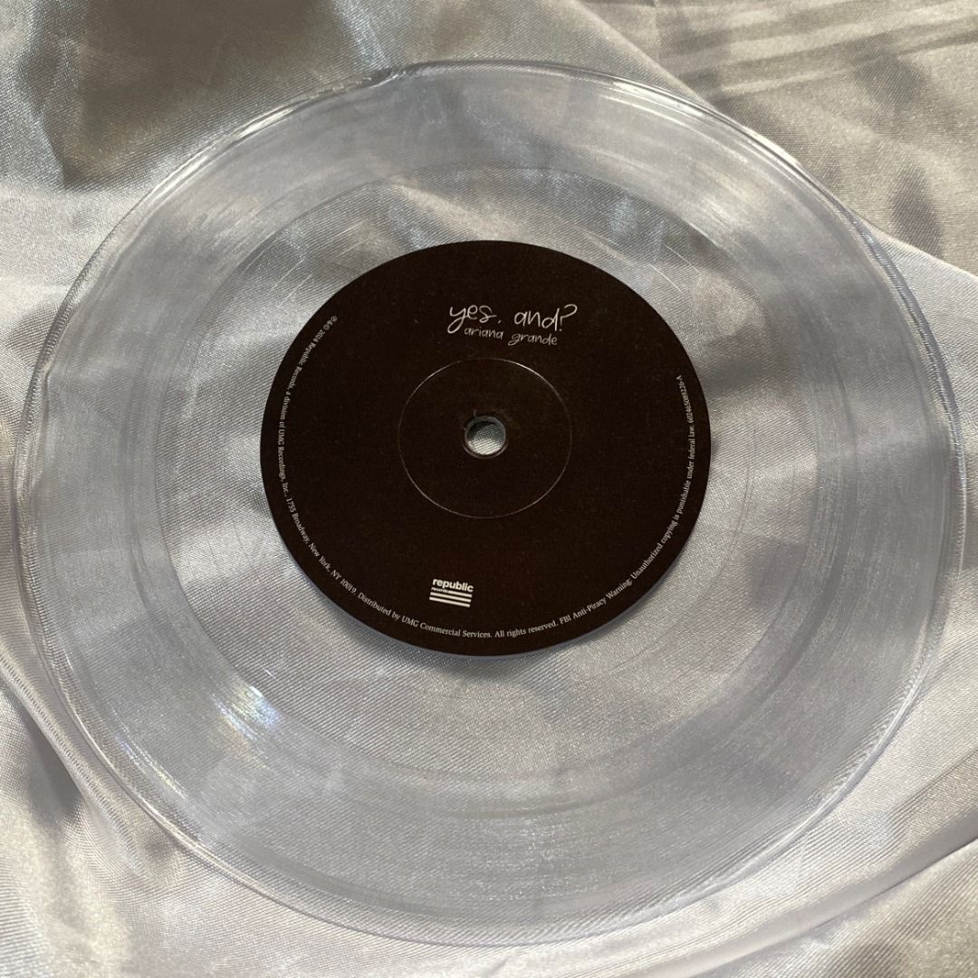 Ariana Grande - yes, and? (Clear 7