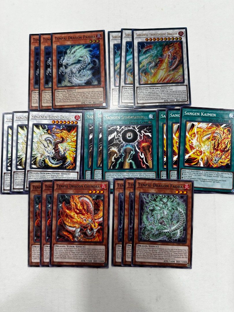 yugioh structure deck albaz strike Amazon.com: Yu-Gi-Oh! Cards: Albaz Strike Structure Deck : Toys & Games main image 1