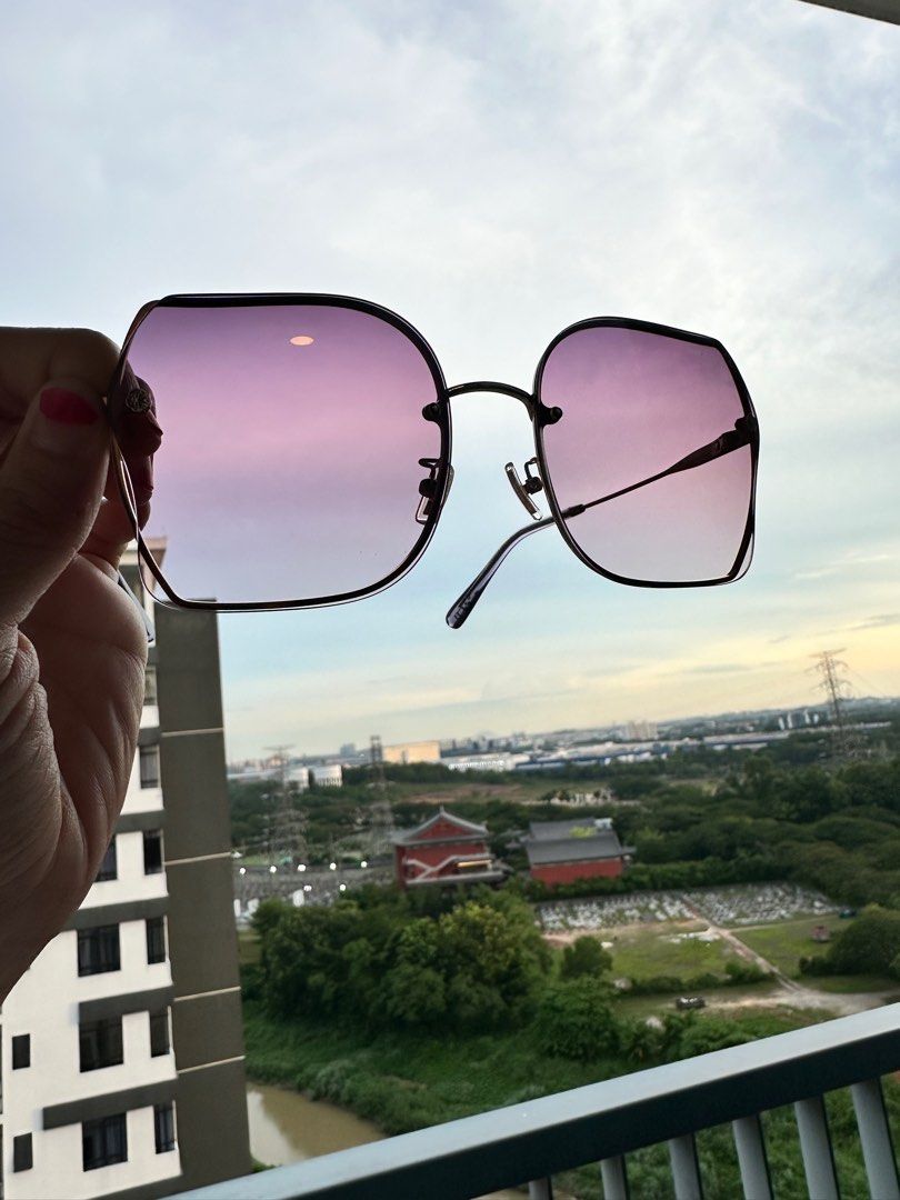 Coach rose gold sunglasses clearance