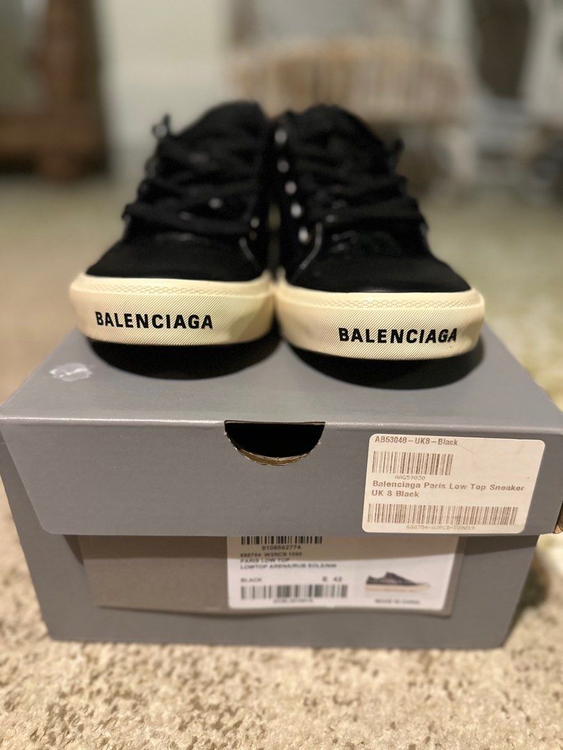 Balenciaga black Paris low top cracked leather sneakers UK8 EU42 retail 1200 more than 50 off