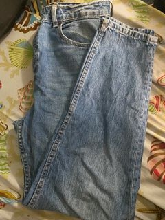 Bershka mom jeans authentic