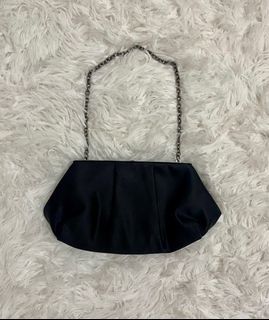 Black Clutch