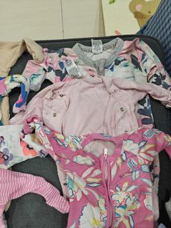 (Category: ) located in . Submitted by miaaanii (Listing ID 1309863586, Image 1). Description: .