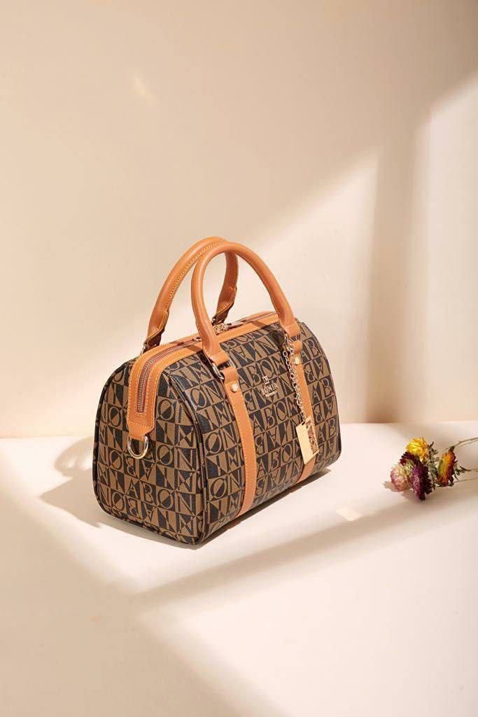 Bonia handbag Women s Fashion Bags Wallets Tote Bags on Carousell