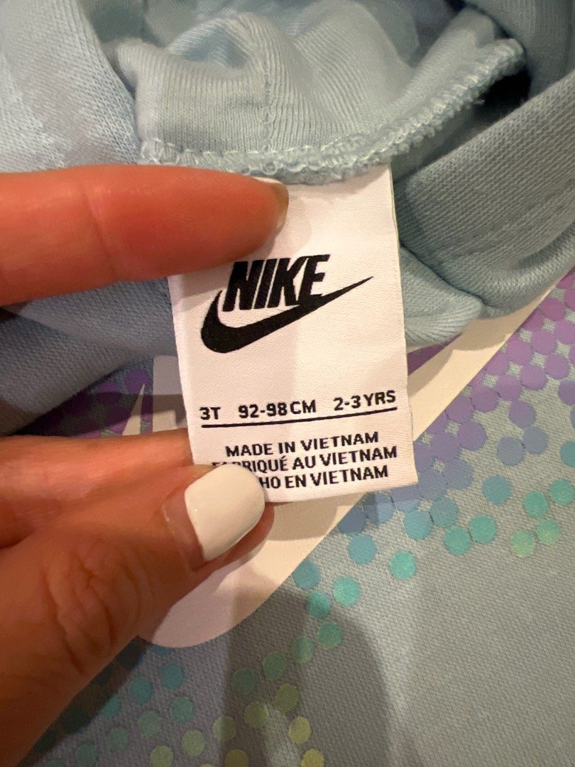 Nike high low sweatshirt deals