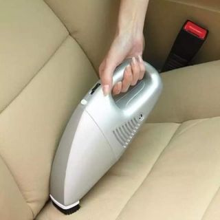 CAR VACUUM CLEANER RECHARGEABLE