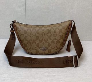 Coach Pace Hobo in Signature Canvas