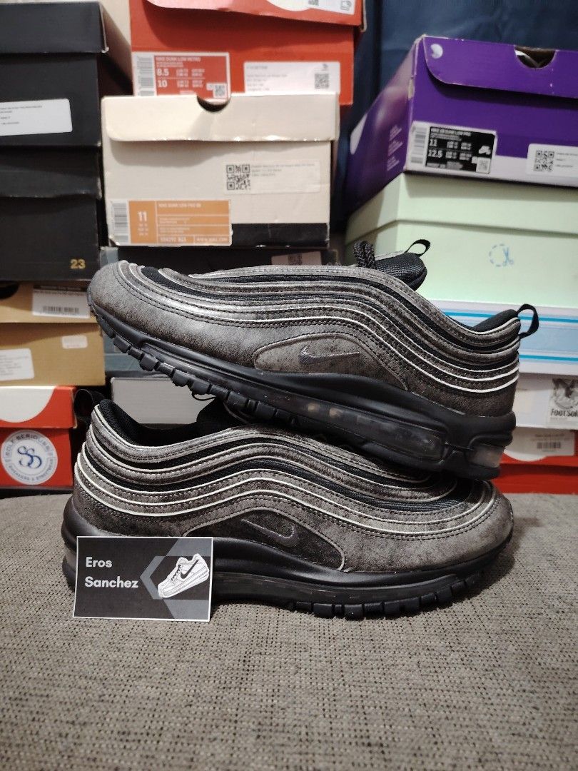 Comme des Garcons x Nike,Air Max 97 (Category: Sneakers) located in Caloocan City. Submitted by erossanchez (Listing ID 1309743143, Image 1). Description: Comme des Garcons x Nike,Air Max 97 CDG in Black BNWB Size 8.5US VNDS 15K ONLY MARIKINA OR CUBAO MEET UP SLIGHTLY NEGOTIABLE.