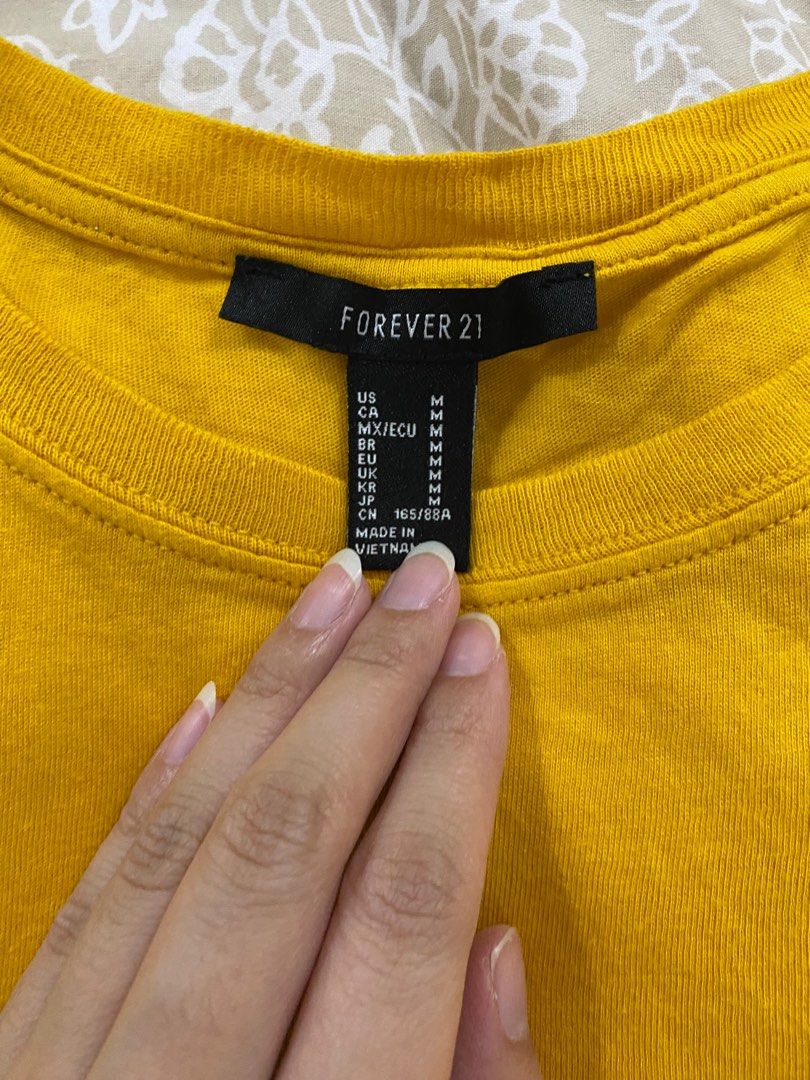 F21 shirt (Category: Shirts) located in Pasig City. Submitted by declutter890 (Listing ID 1309868381, Image 2). Description: .