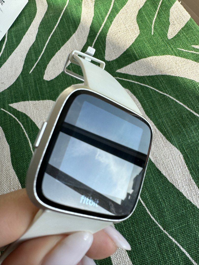 Fitbit Versa Lite extra straps Mobile Phones Gadgets Wearables Smart Watches on Carousell