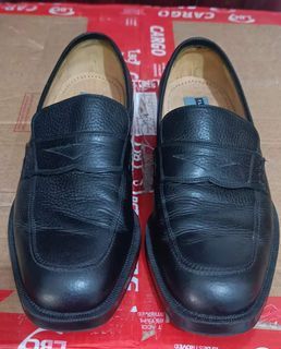 Florsheim(Comfortech) Men's black leather shoes.
(Size 9.5)
@1600