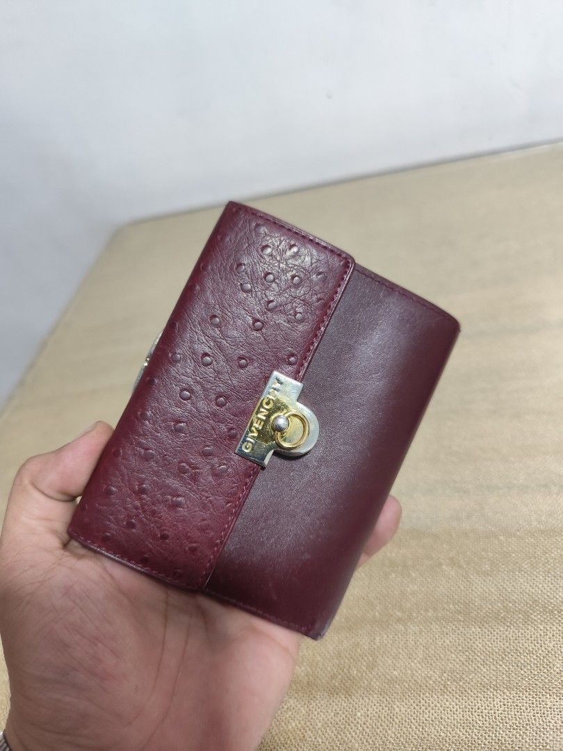 Givenchy (Category: Luxury Bags & Wallets) located in Navotas City. Submitted by mistej (Listing ID 1309852665, Image 3). Description: givenchy leather tripold wallet mix with calf learher and ostrich skin leather authentic guaranteed.