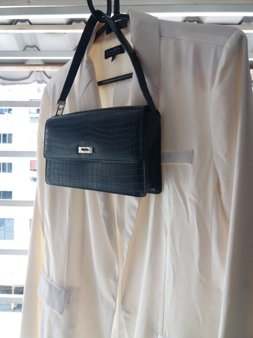 Authentic Guess High fashion leather shoulder bag beg tangan wanita comel dark blue