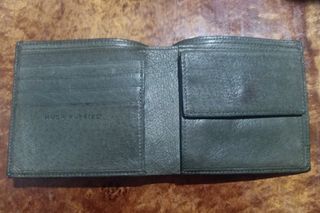 Hush Puppies leather bifold wallet