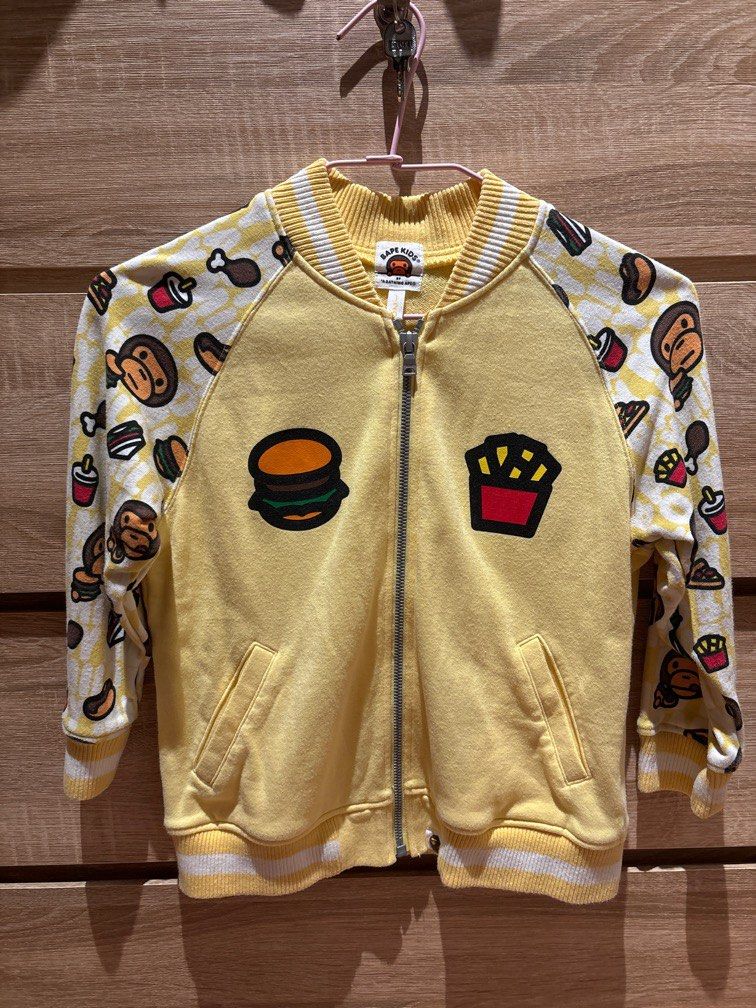 A BATHING APE BAPE KIDS ジャケット 120 A Bathing Ape BAPE KIDS Shark Hoodie Jacket Size 90 12-18