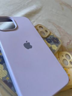 iPhone 13 Silicone Case (Purple)
