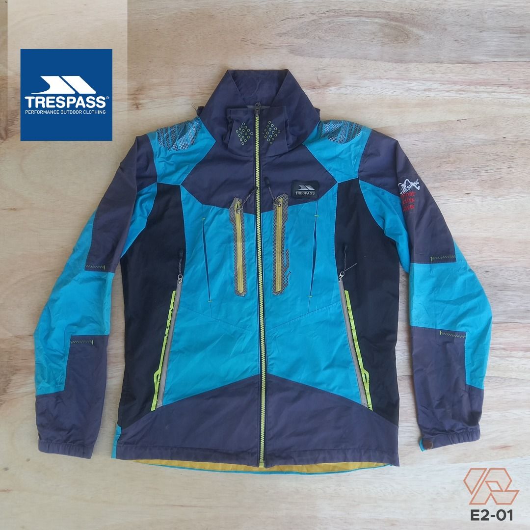 Trespass jaket online