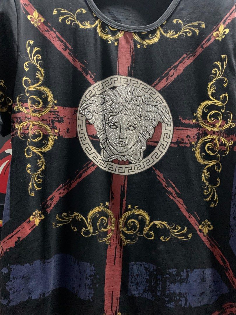 kaos versace (fashion), Fesyen Pria, Pakaian Baju Luaran di