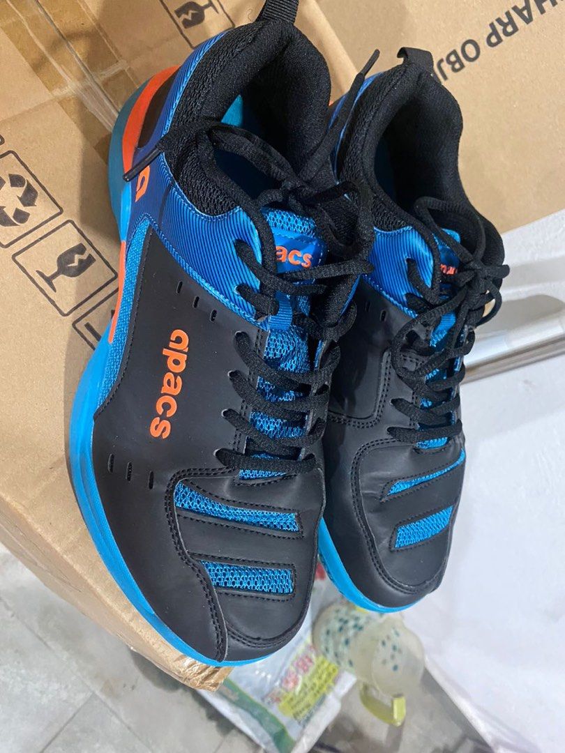 Kasut Badminton APACS