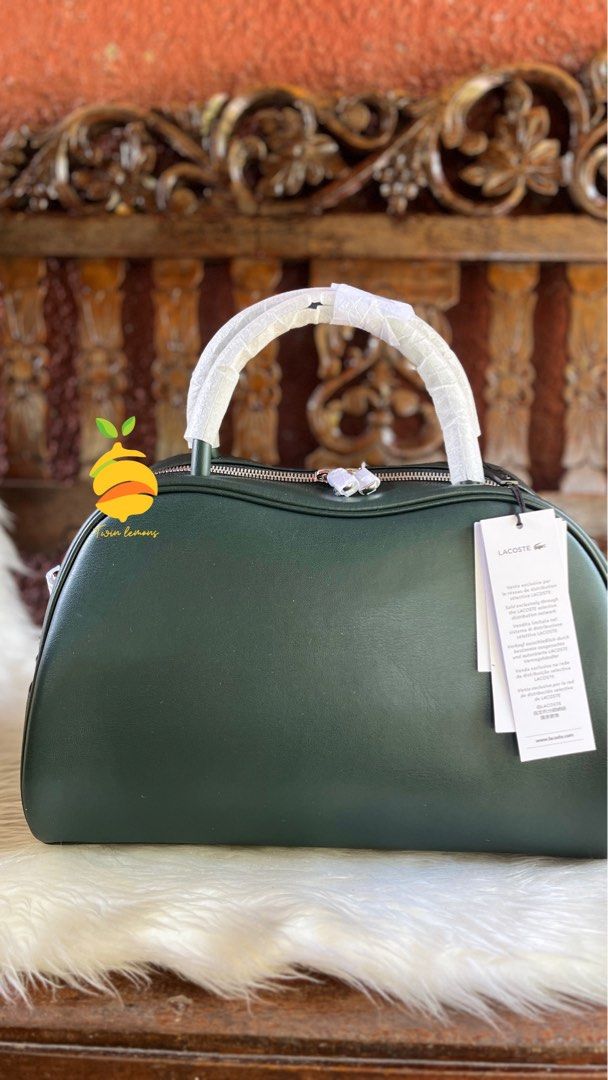 Lacoste Lora Large Doctor s Bag SINOPLE Women s Fashion Bags Wallets Cross body Bags on Carousell