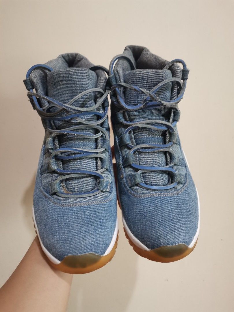 Levi's x air jordan 11 2025