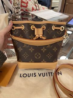 （分類：）位於 。 由 Luna.Lol 提交（商品編號 1309753453，圖片 1）。簡介： 。
