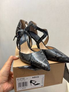 （分類：）位於 。 由 hazel_01 提交（商品編號 1309739820，圖片 1）。簡介： 。