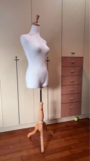 (Category: ) located in . Submitted by marykt84 (Listing ID 1309741964, Image 1). Description: .
