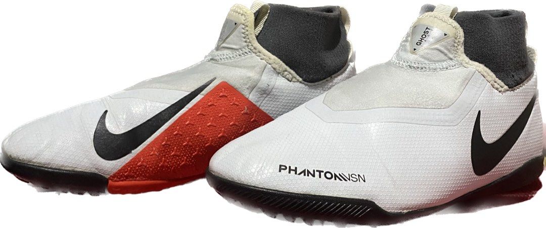 Nike Phantom VSN FUTSAL TURF SHOES Men s Fashion Footwear Sneakers on Carousell