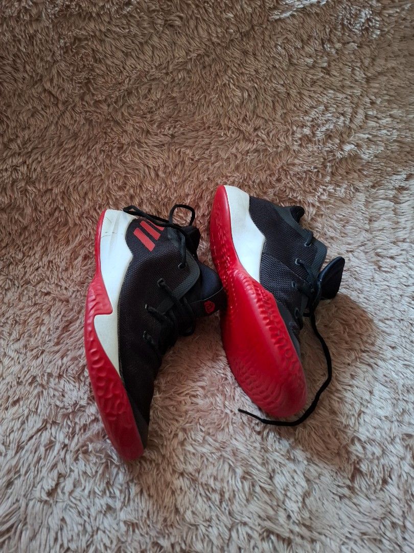 Original Adidas D Rose Menace 3 CQ0522 43 5 27 5 Fesyen Pria Sepatu Sneakers di Carousell