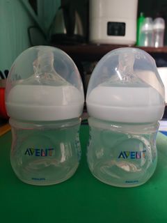 Philips AVENT 4oz Natural Baby bottle 2-pack