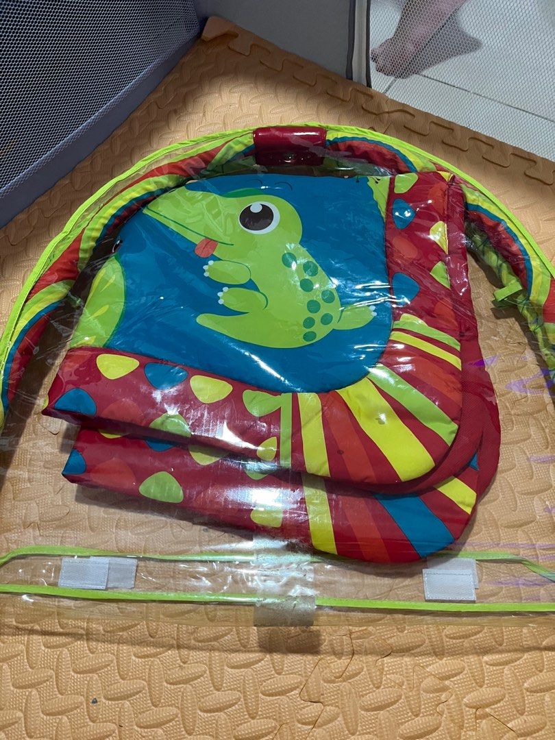 Playmat/gym (Category: Infant Playtime) located in Manila. Submitted by lars13 (Listing ID 1309747176, Image 3). Description: No more accessories Gcash/bpi grab/lalamove Pasig.