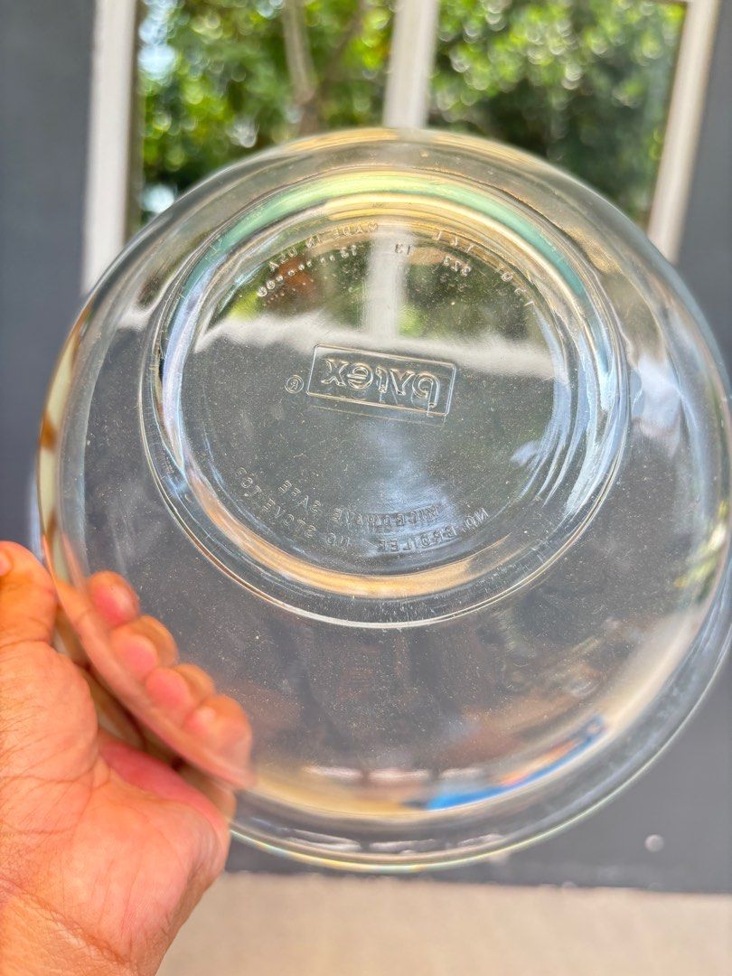 Pyrex Bowl 22cm (Category: Dinnerware & Cutlery) located in Baliuag. Submitted by importeditemsbykimi (Listing ID 1309748980, Image 1). Description: Without box.