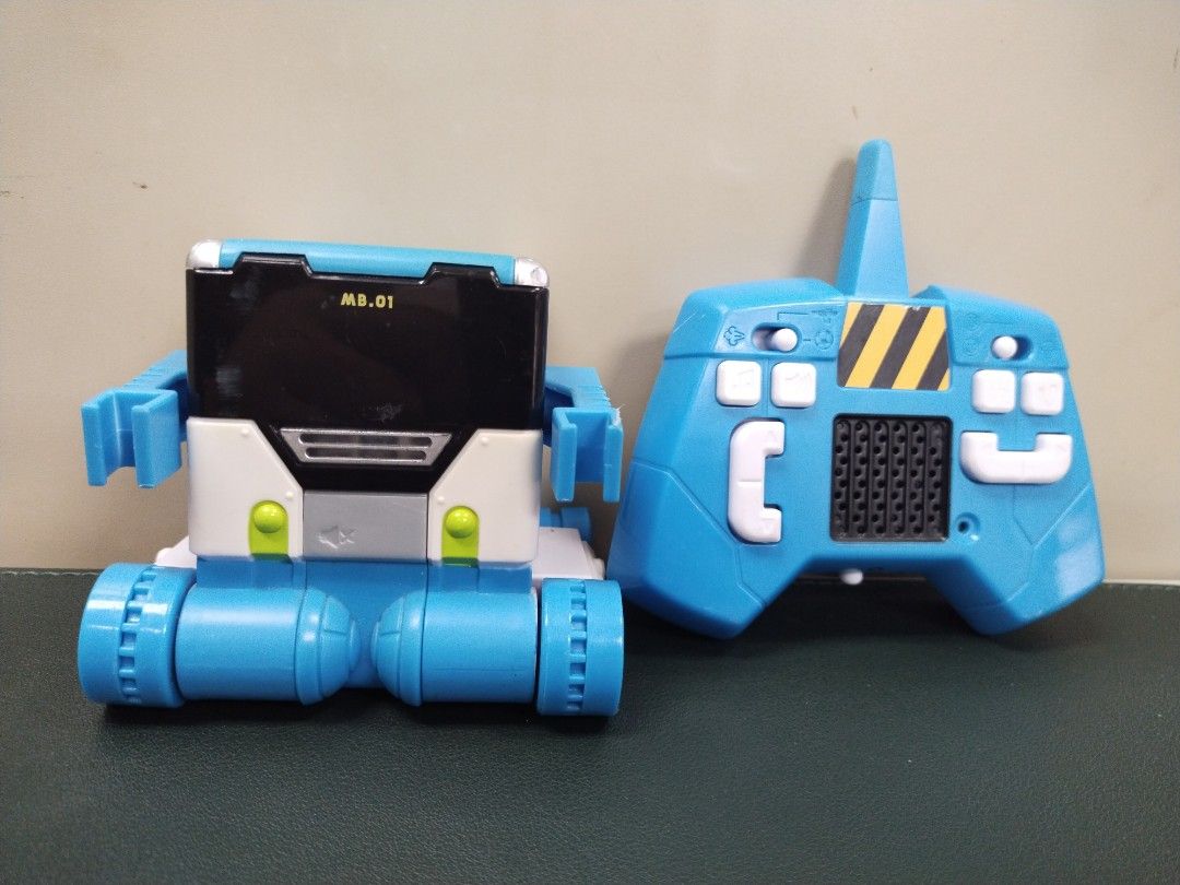 Really RAD Robots MiBRO Interactive Remote Control Robot Hobbies Toys Toys Games on Carousell