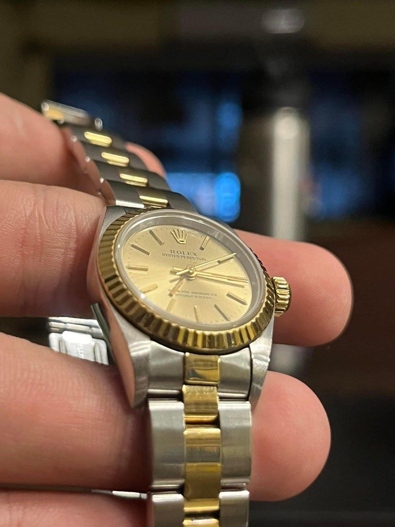 Rolex ladies (Category: Luxury Watches) located in Cabanatuan. Submitted by albertgonzales27 (Listing ID 1309791116, Image 1). Description: Rematado sale 210k rush fixed Rolex lady watch 👌🏻.