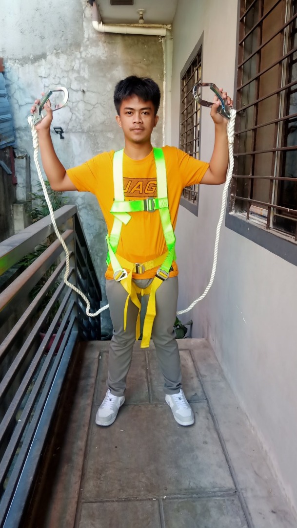 SAFETY HARNESS, Commercial & Industrial, Construction & Building ...