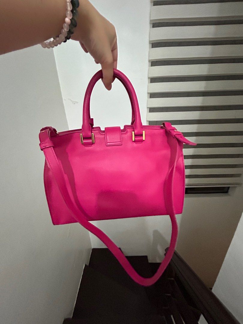 Saint Laurent Monogram Cabas (Category: Luxury Bags & Wallets) located in Santa Rosa. Submitted by lbx89 (Listing ID 1309722633, Image 2). Description: Saint Laurent Monogram cabas comes with strap super nice pa .