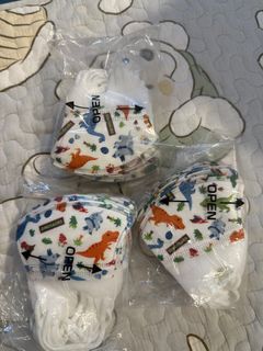 （分類：）位於 。 由 Fionsin_Km 提交（商品編號 1309847371，圖片 1）。簡介： 。