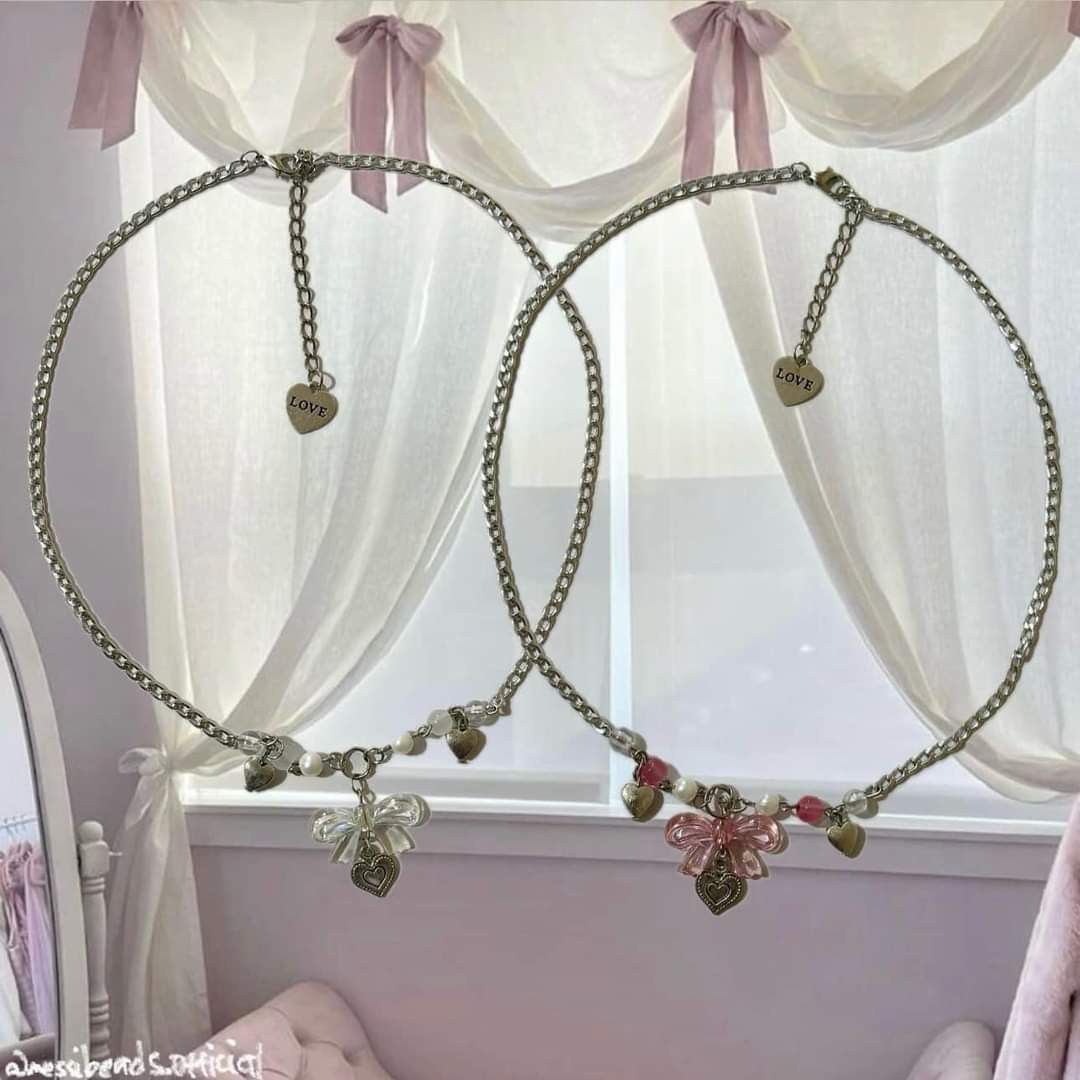 Soft girl necklaces 2025
