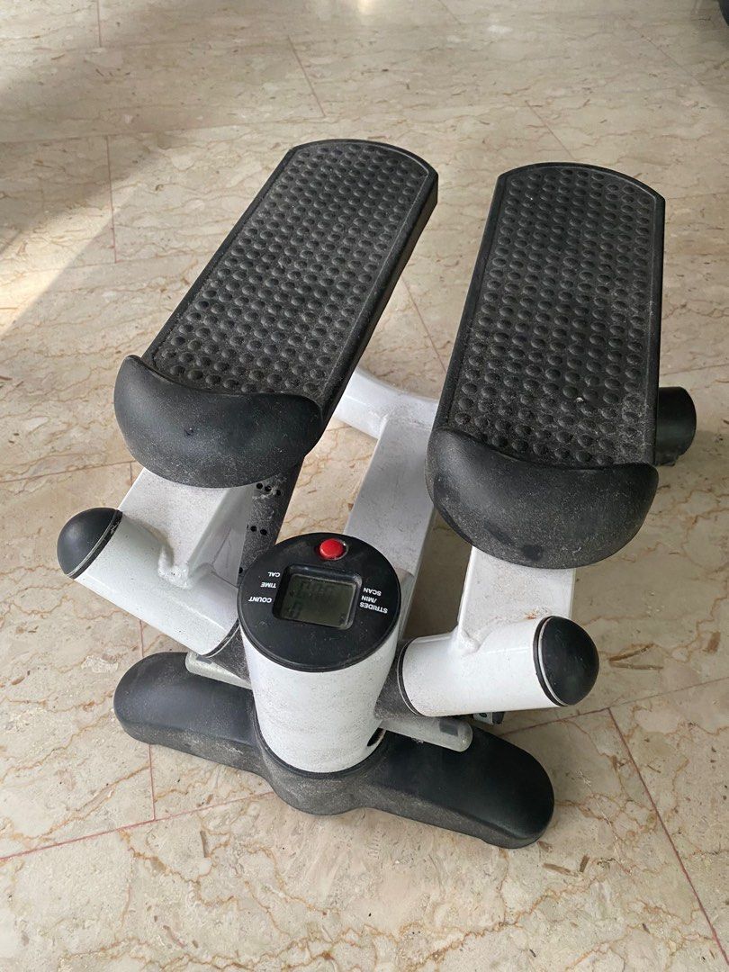 Step machine (Category: Cardio & Fitness Machines) located in Singapore. Submitted by niallsaurus (Listing ID 1309766147, Image 1). Description: Step machine/ Stepper Lightly used. TUVSUV GS certified for safety and reliability. Electronic counter working perfectly. Great for indoor exercise and active mobility after dinner and/or watching tv. Self collection only .